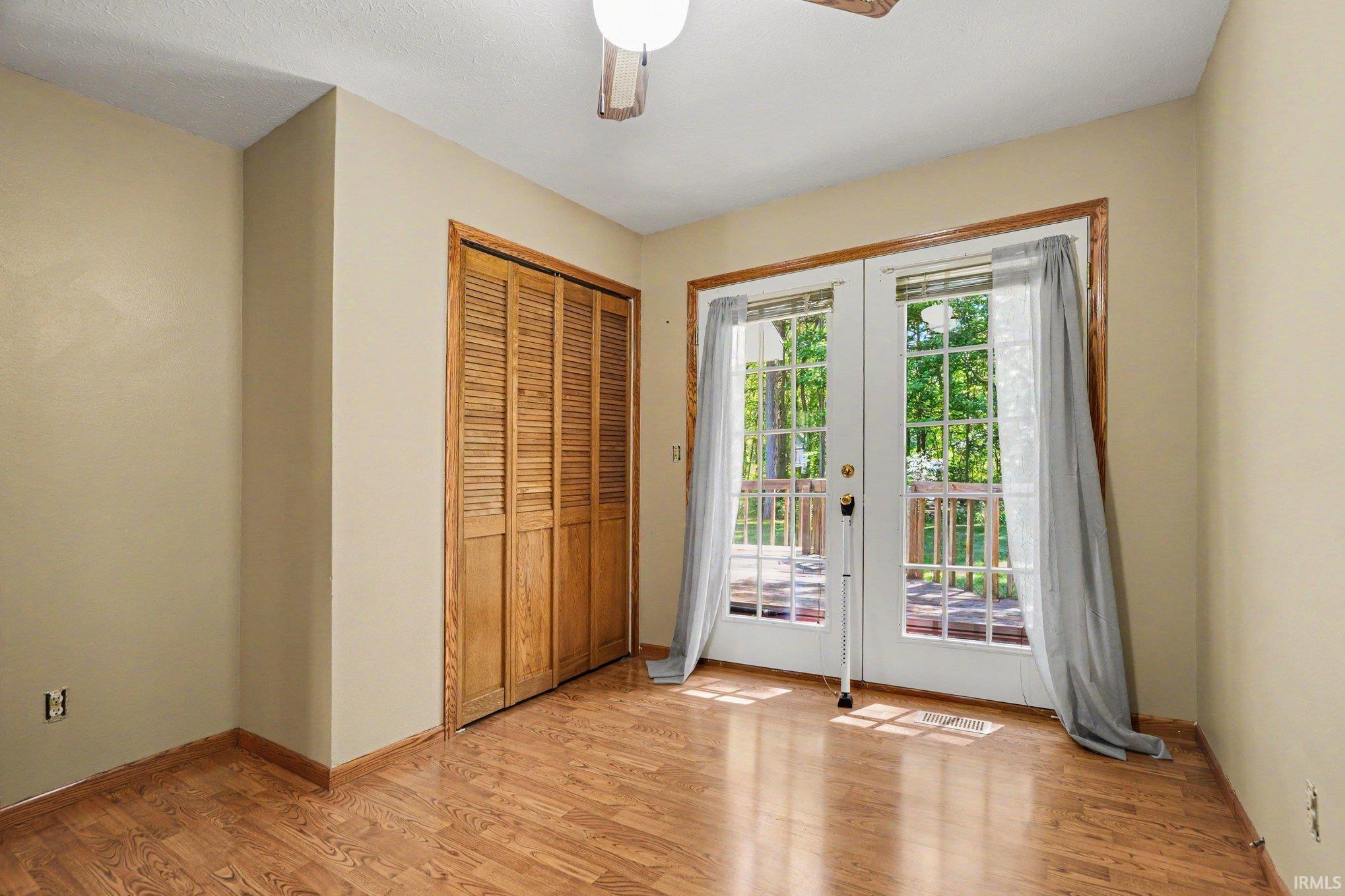 55864 Jefferson Knolls Drive Osceola IN 46561