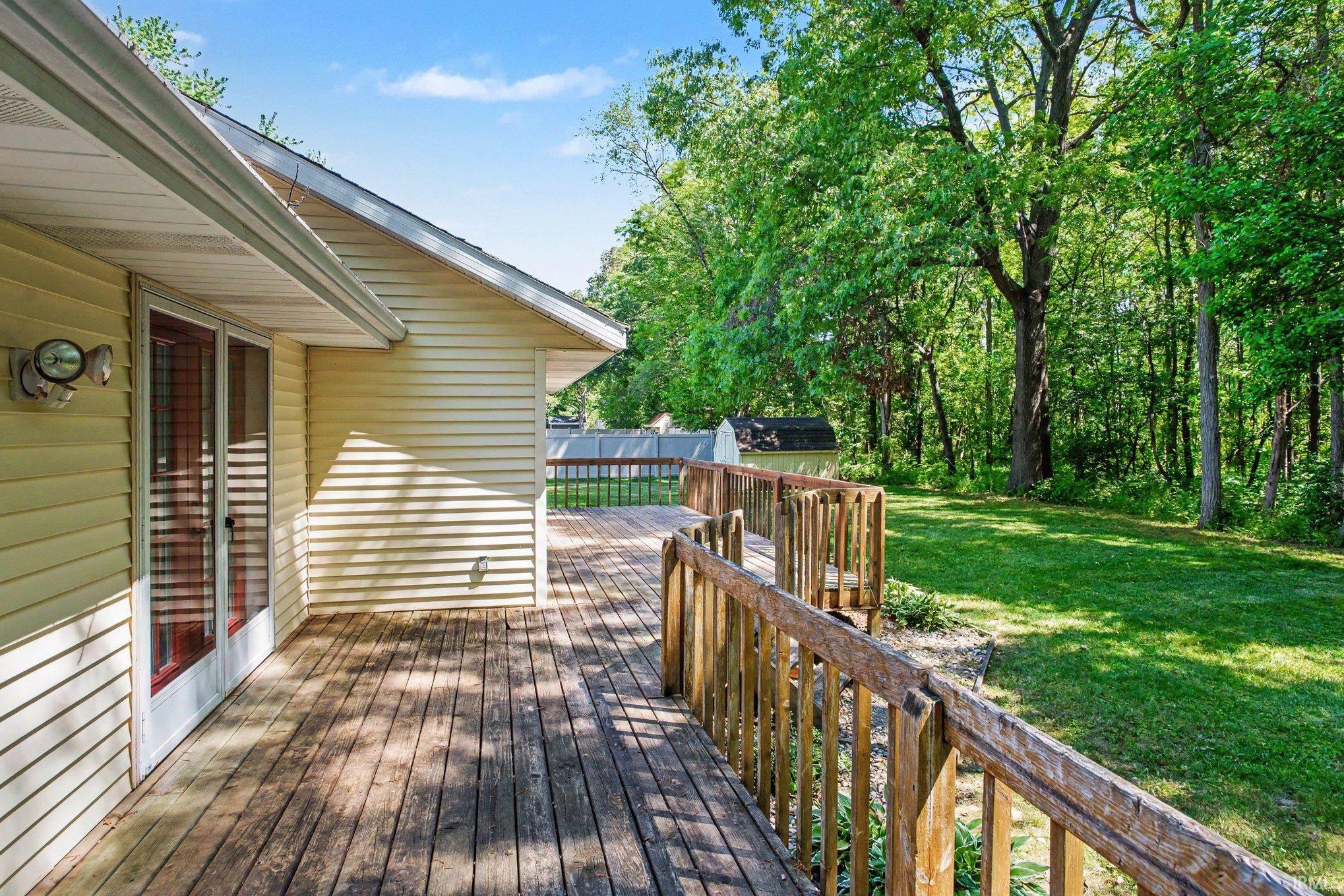 55864 Jefferson Knolls Drive Osceola IN 46561