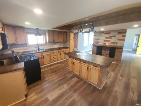 416 S Deer Creek Road Galveston IN 46932