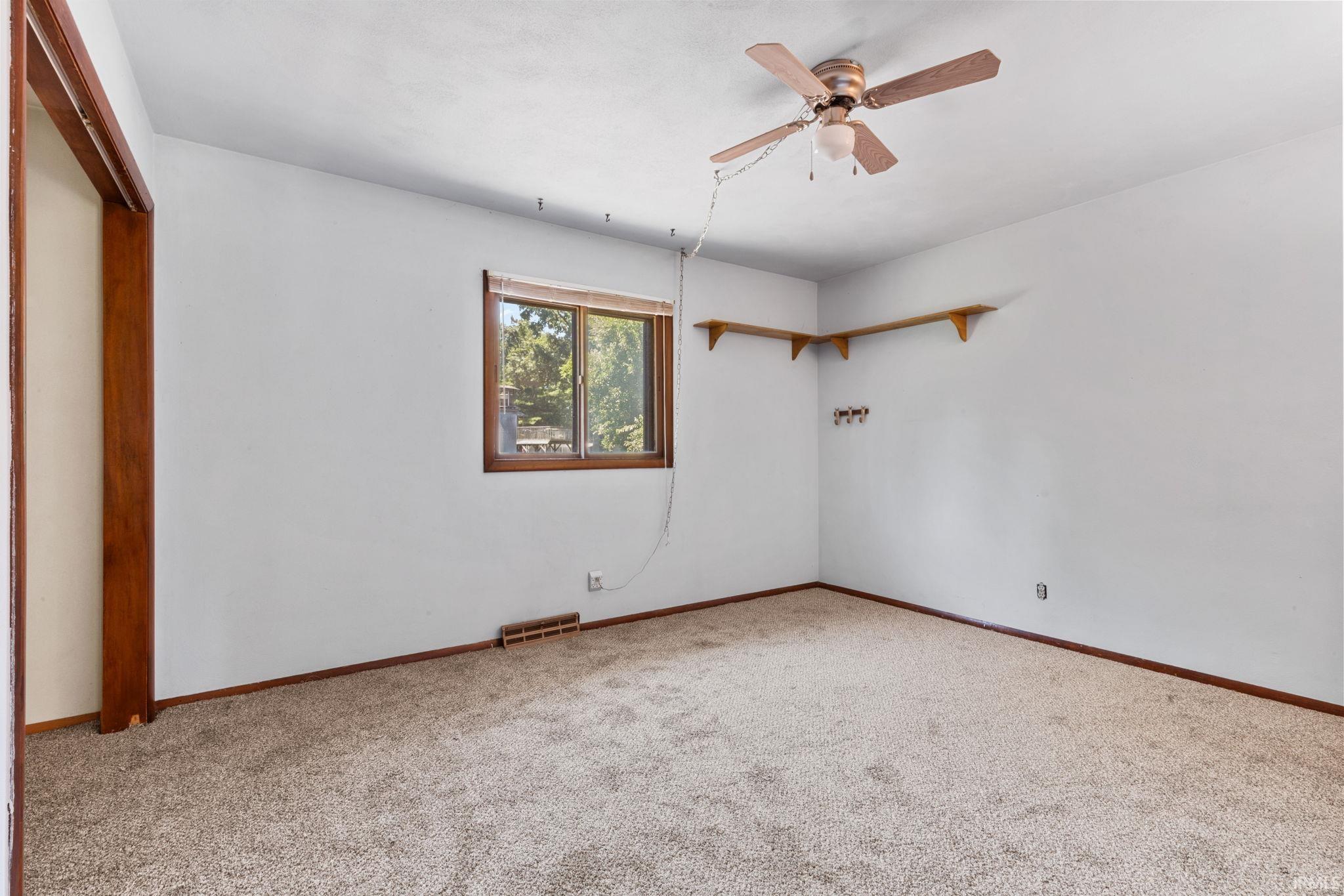51043 Shady Lane Elkhart IN 46514