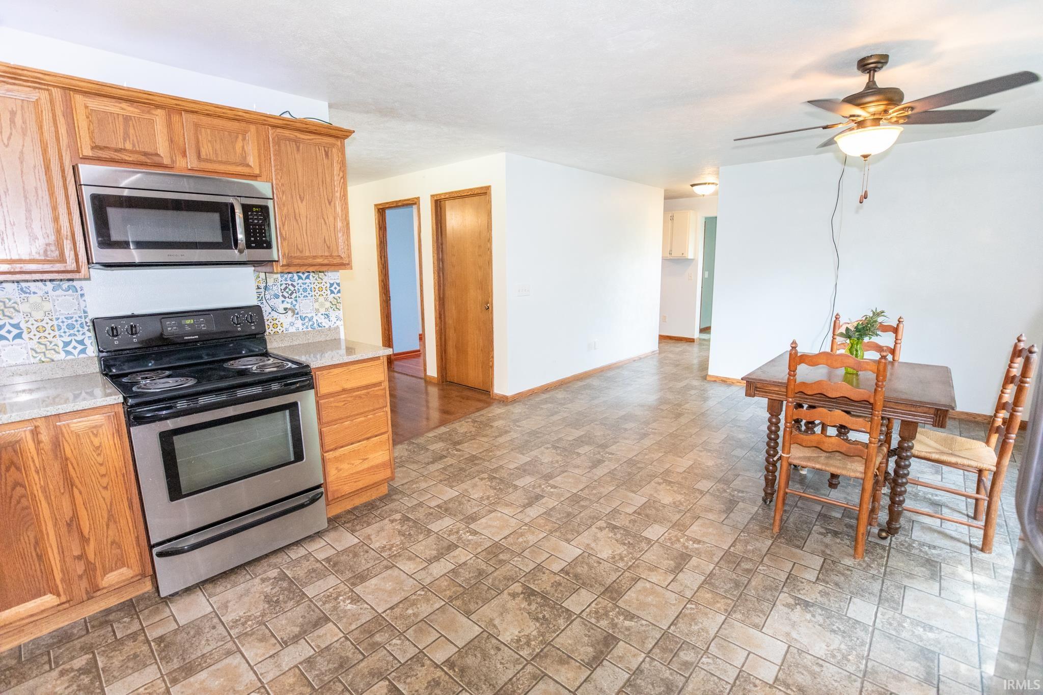 619 E 1500 N Akron IN 46910