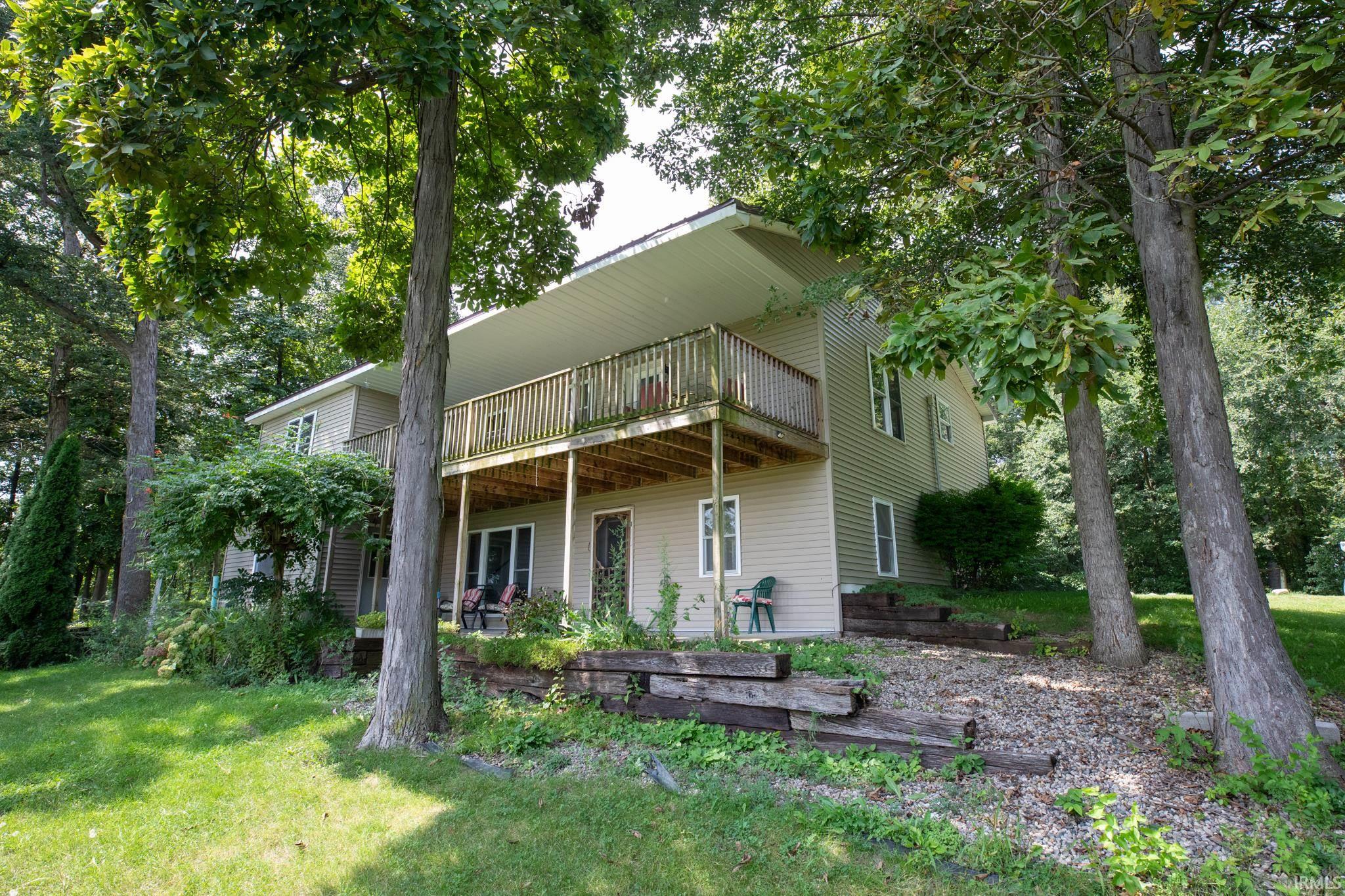 619 E 1500 N Akron IN 46910