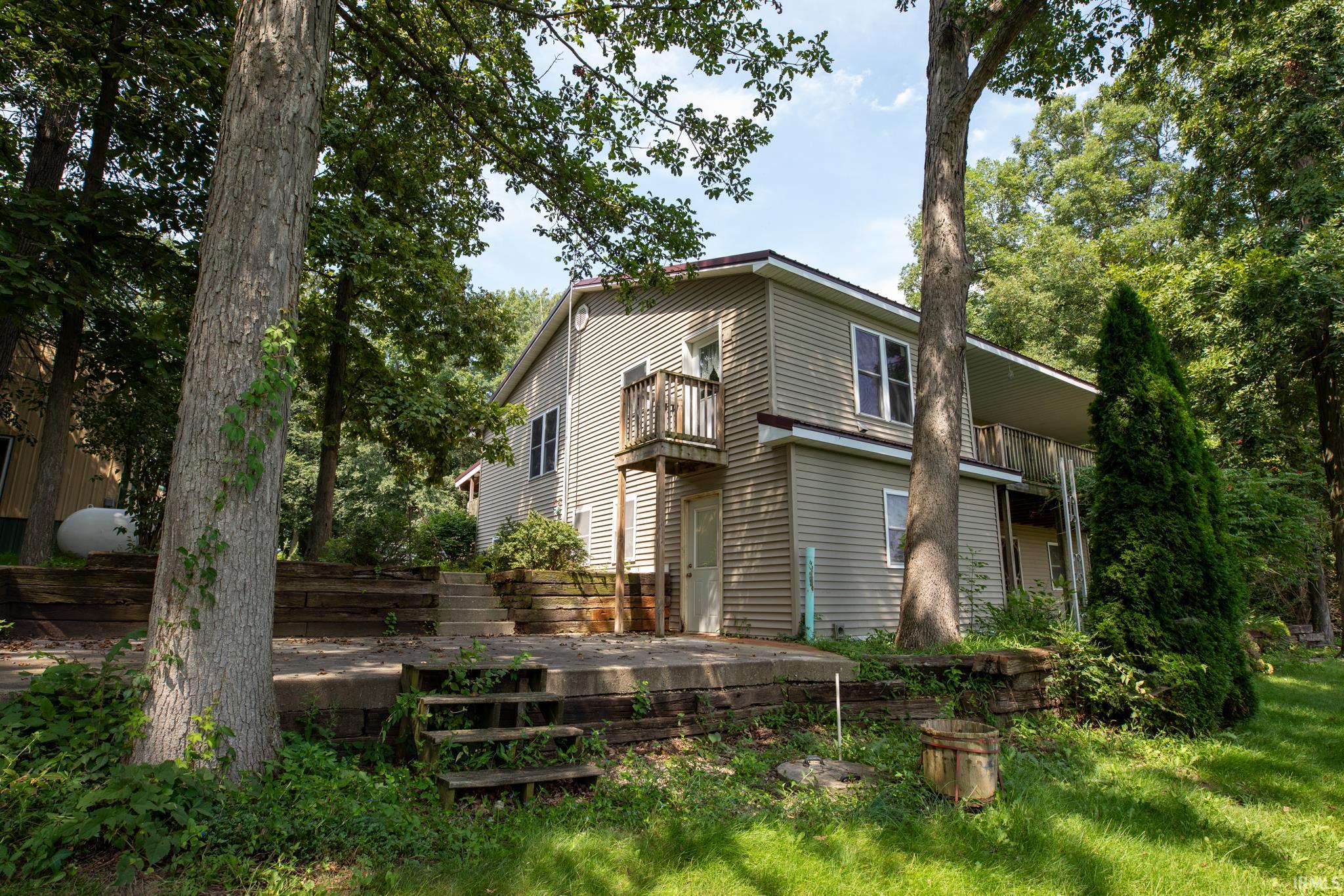 619 E 1500 N Akron IN 46910