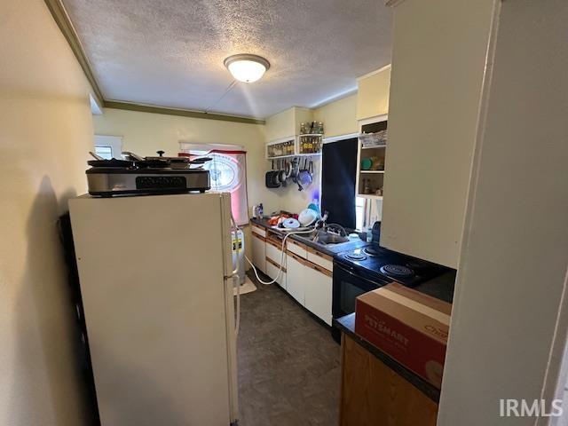2806 S Michigan Street South Bend IN 46614