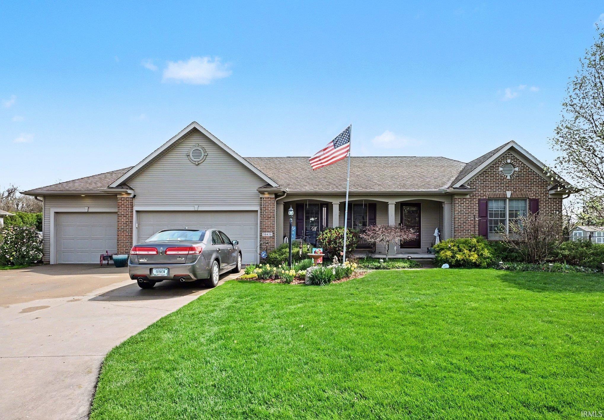 58438 Westleaf Manor Boulevard Elkhart IN 46517