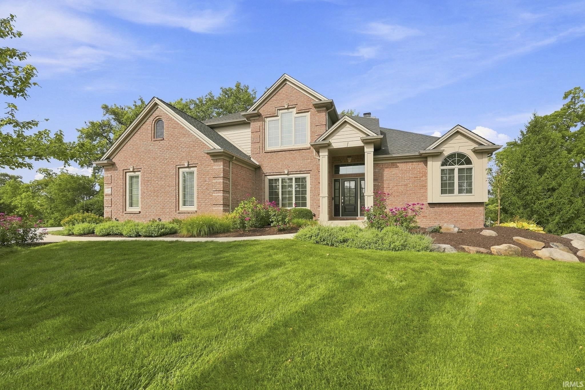229 Eagle Cliff Cove Huntertown IN 46748