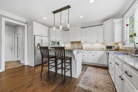 229 Eagle Cliff Cove Huntertown IN 46748