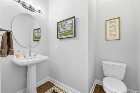 229 Eagle Cliff Cove Huntertown IN 46748