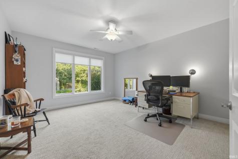 229 Eagle Cliff Cove Huntertown IN 46748