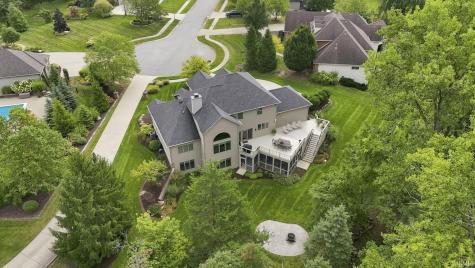 229 Eagle Cliff Cove Huntertown IN 46748