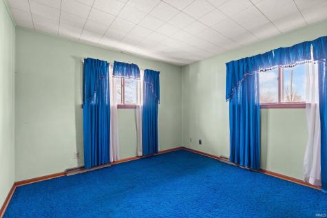 102 Eastgate Avenue Loogootee IN 47553