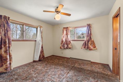 102 Eastgate Avenue Loogootee IN 47553