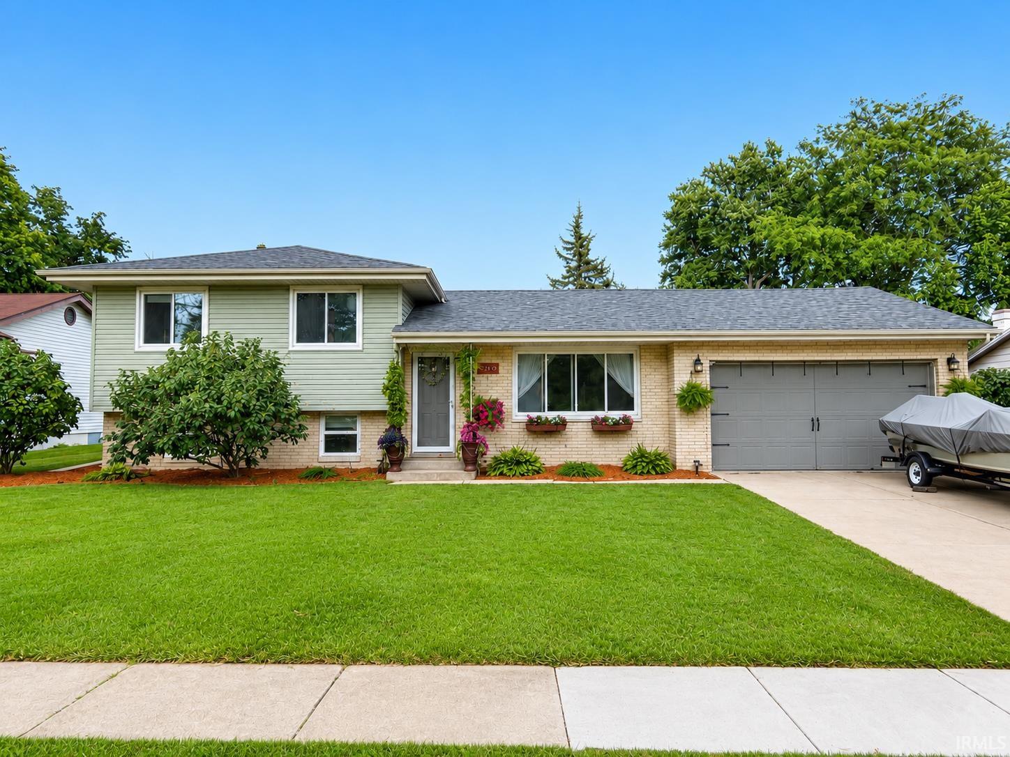 9375 Roosevelt Place Crown Point IN 46307