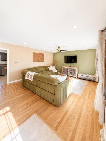 9375 Roosevelt Place Crown Point IN 46307