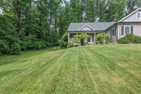 4923 N Chatham Drive Bloomington IN 47404