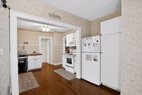 934 E Lincolnway Mishawaka IN 46544