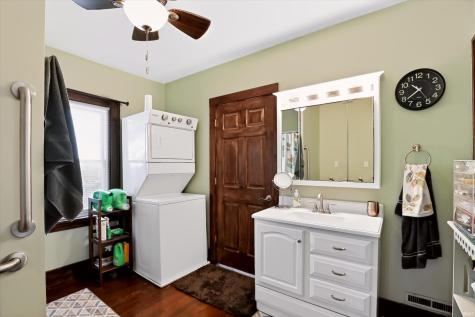 934 E Lincolnway Mishawaka IN 46544
