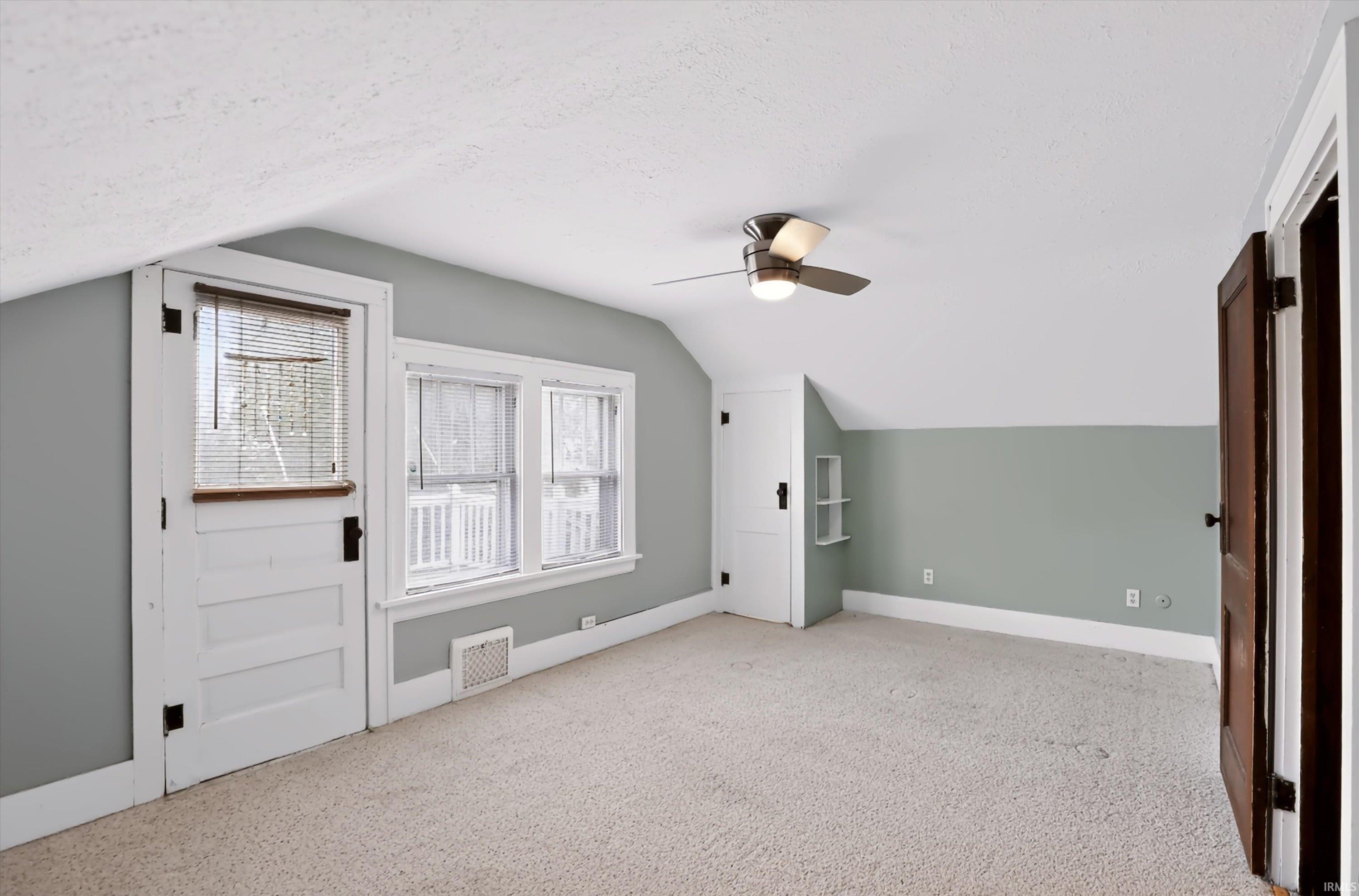 934 E Lincolnway Mishawaka IN 46544