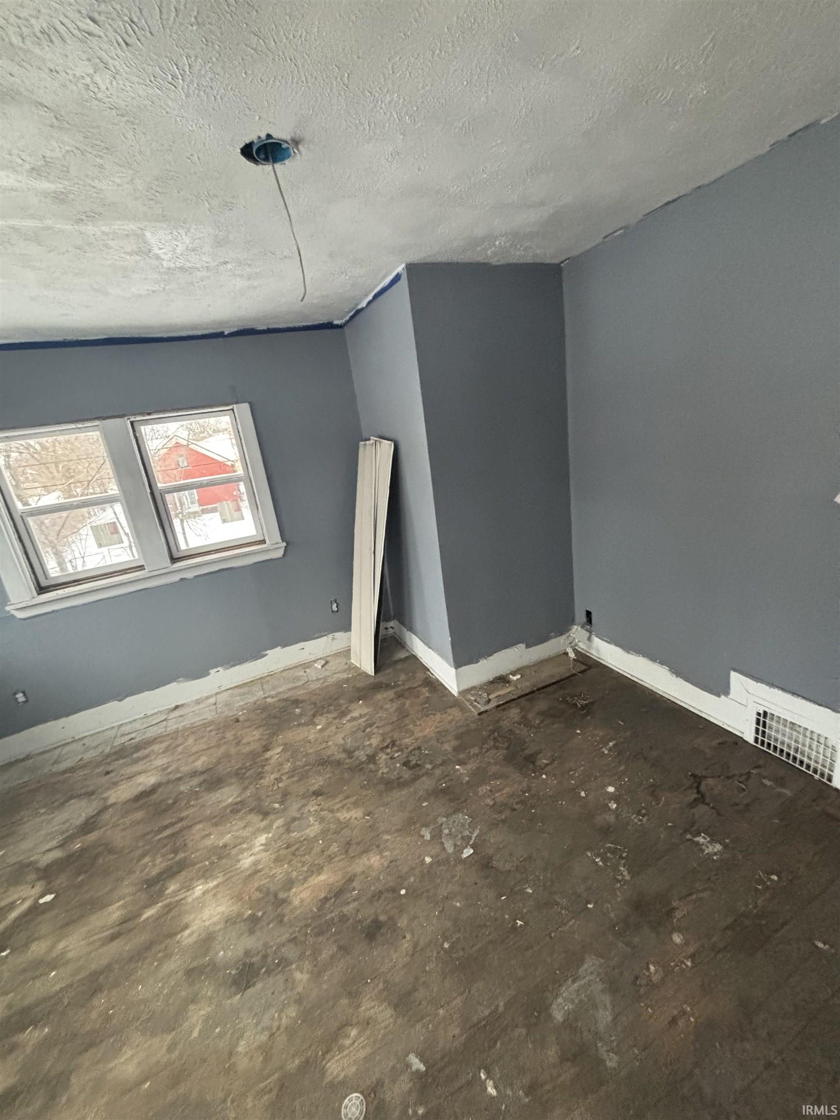 319 Kunstman Court South Bend IN 46601