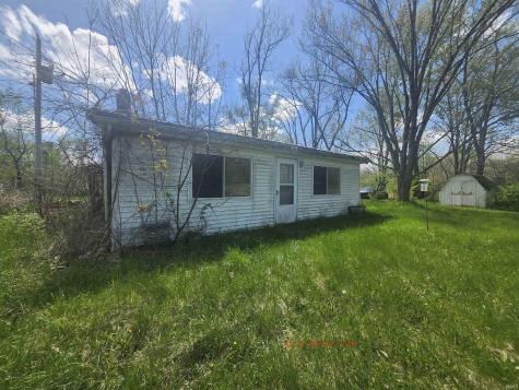 5784 S Woodland Lane Warsaw IN 46580