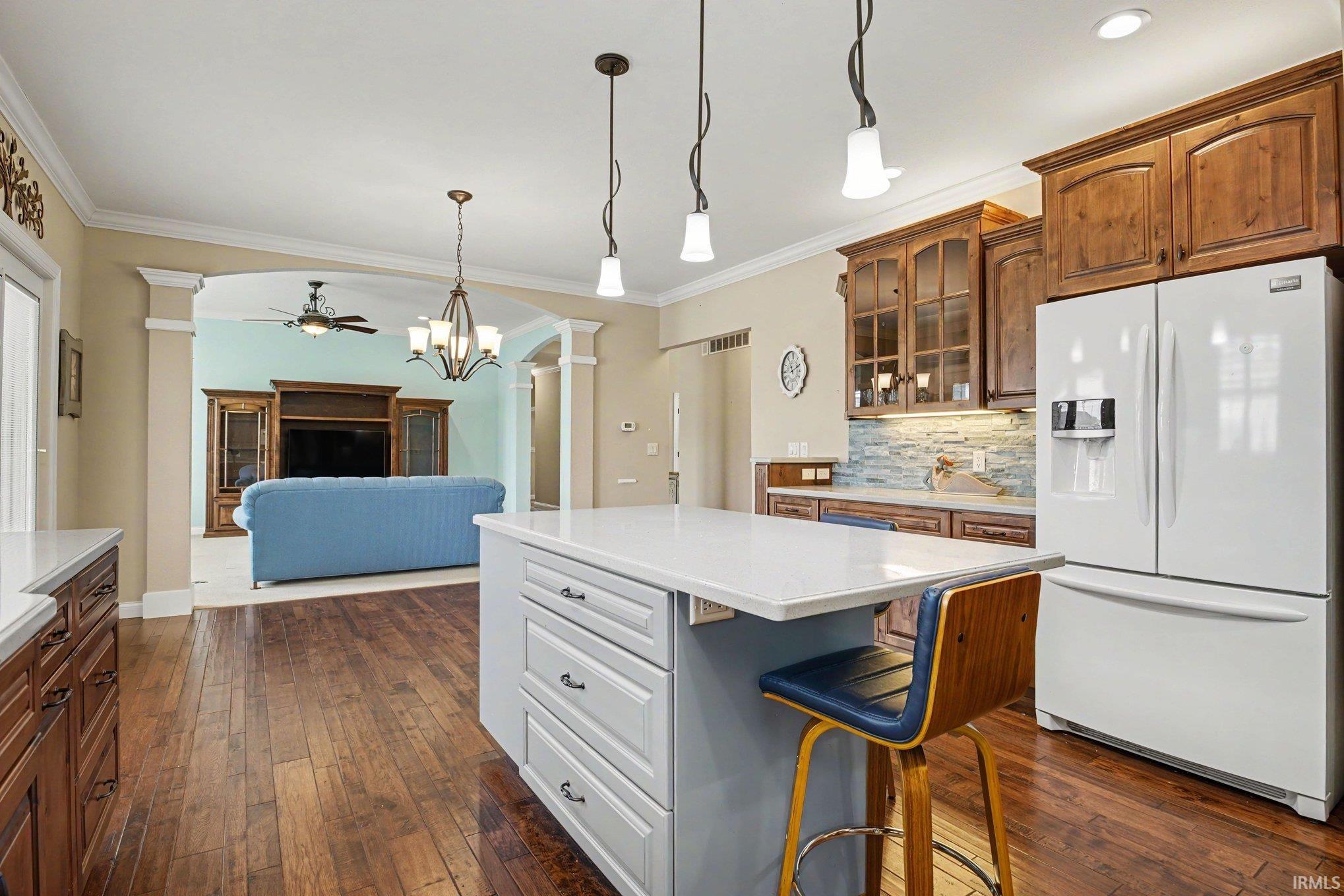 1898 Waterfall Drive Nappanee IN 46550