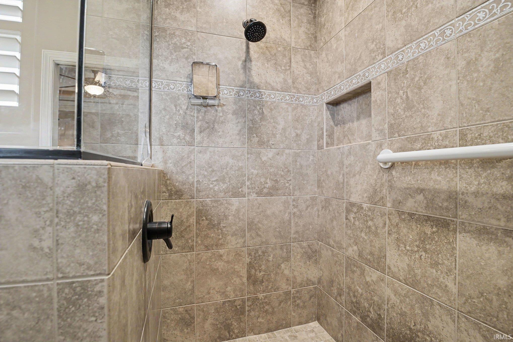 1898 Waterfall Drive Nappanee IN 46550
