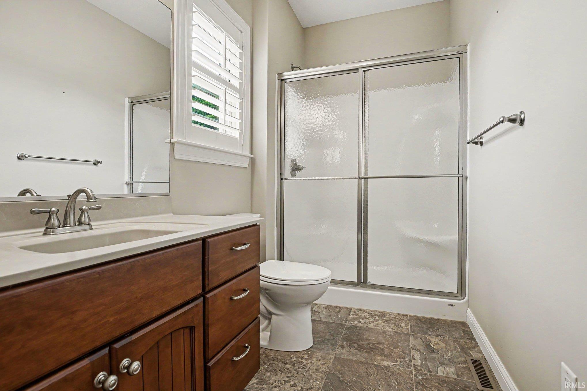 1898 Waterfall Drive Nappanee IN 46550