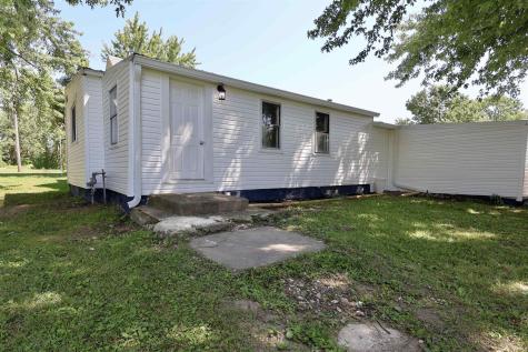 304 E Jackson Street Farmland IN 47340