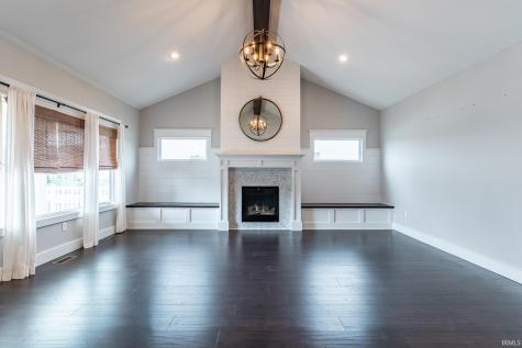 1512 Jacobs Drive Fort Wayne IN 46814