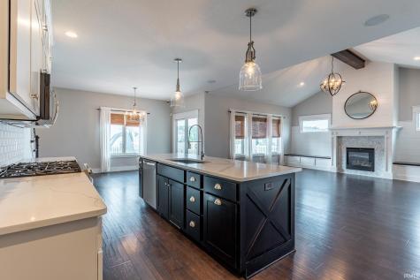 1512 Jacobs Drive Fort Wayne IN 46814