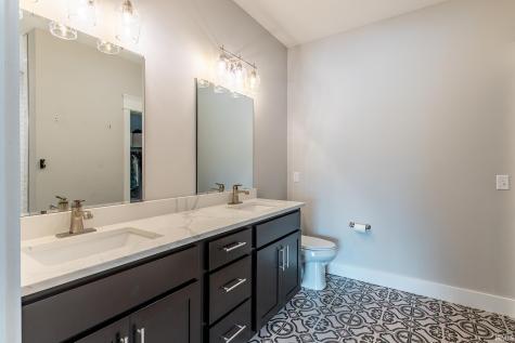 1512 Jacobs Drive Fort Wayne IN 46814