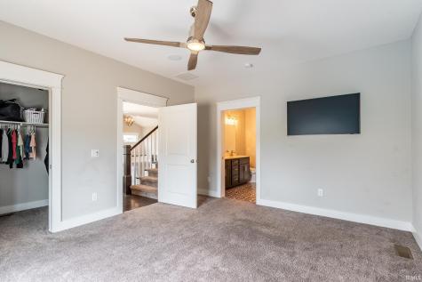 1512 Jacobs Drive Fort Wayne IN 46814