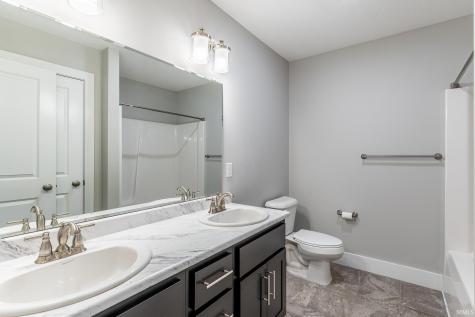 1512 Jacobs Drive Fort Wayne IN 46814