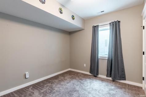 1512 Jacobs Drive Fort Wayne IN 46814