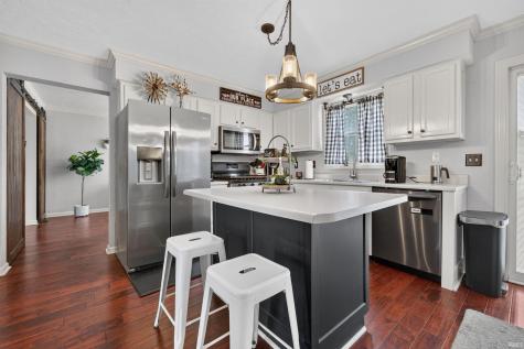1932 Gladstone Avenue Kokomo IN 46901