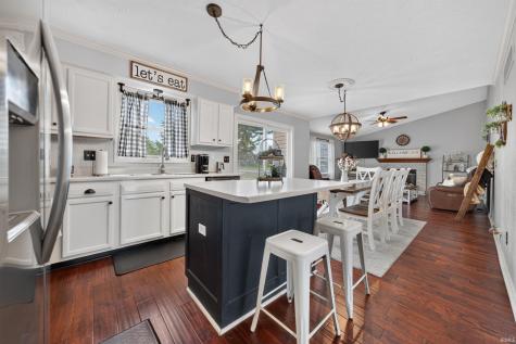 1932 Gladstone Avenue Kokomo IN 46901