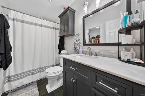 1932 Gladstone Avenue Kokomo IN 46901