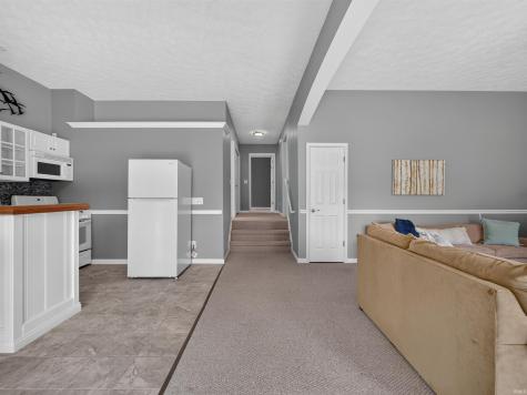 11348 N Biscayne Drive Cromwell IN 46732
