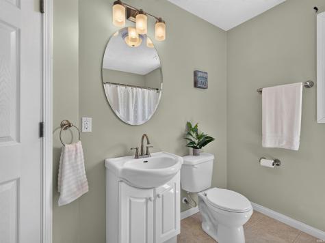 11348 N Biscayne Drive Cromwell IN 46732