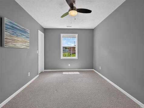 11348 N Biscayne Drive Cromwell IN 46732