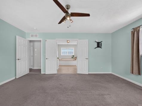 11348 N Biscayne Drive Cromwell IN 46732