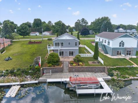 11348 N Biscayne Drive Cromwell IN 46732