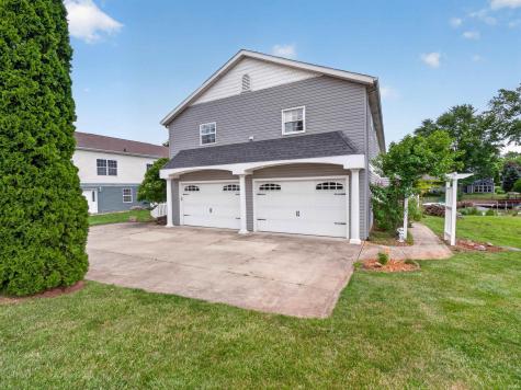 11348 N Biscayne Drive Cromwell IN 46732