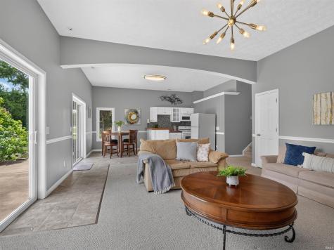 11348 N Biscayne Drive Cromwell IN 46732
