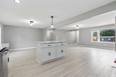 1009 W Monroe Street Plymouth IN 46563