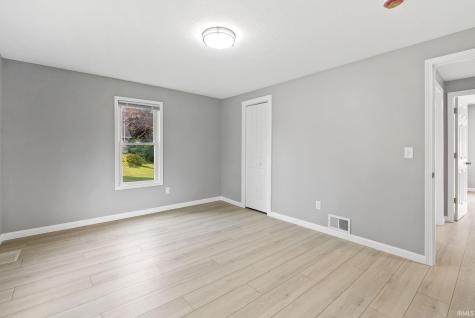 1009 W Monroe Street Plymouth IN 46563