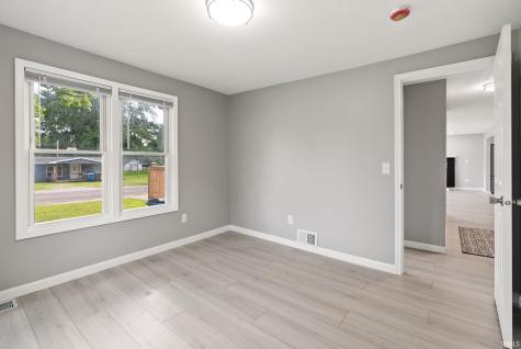 1009 W Monroe Street Plymouth IN 46563