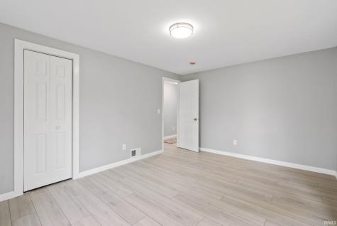 1009 W Monroe Street Plymouth IN 46563