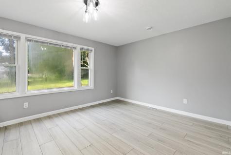 1009 W Monroe Street Plymouth IN 46563