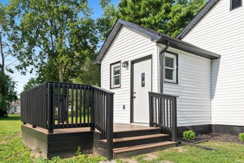 1009 W Monroe Street Plymouth IN 46563